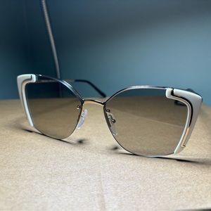 Prada sunglasses - catch their eye with this cat eye!